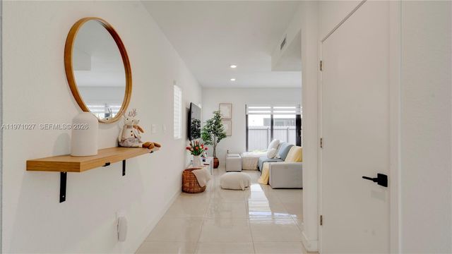 1168 NW 1st St, Florida City, FL 33034