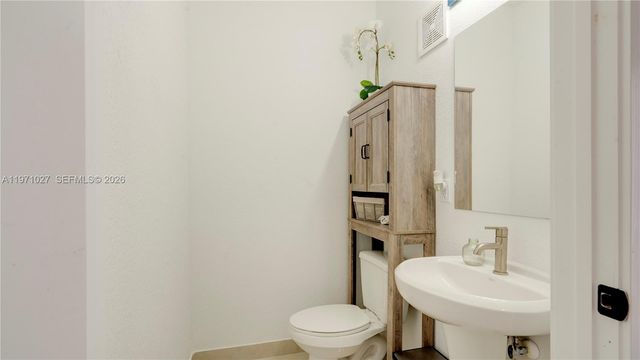 1168 NW 1st St, Florida City, FL 33034