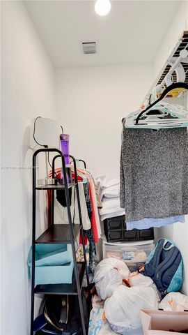 1168 NW 1st St, Florida City, FL 33034