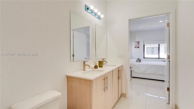 1168 NW 1st St, Florida City, FL 33034