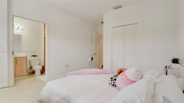 1168 NW 1st St, Florida City, FL 33034