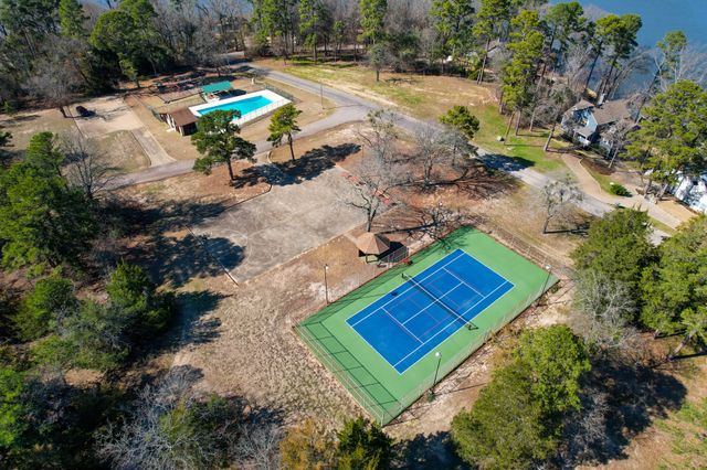 105 Llano Court, Scroggins, TX 75480