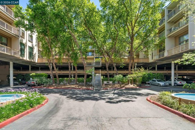 460 N Civic Dr 301, Walnut Creek, CA 94596