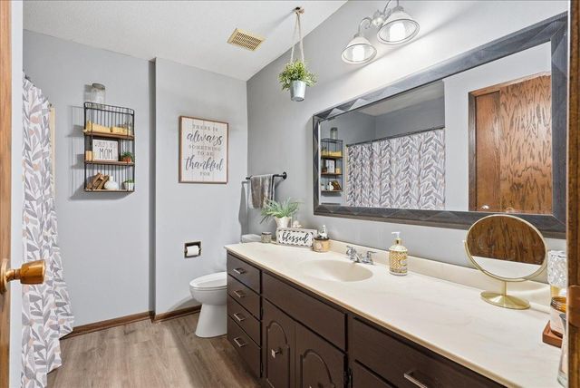 2111 55th Avenue, Baldwin, WI 54002