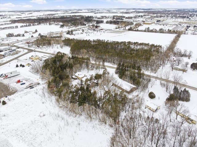 2111 55th Avenue, Baldwin, WI 54002