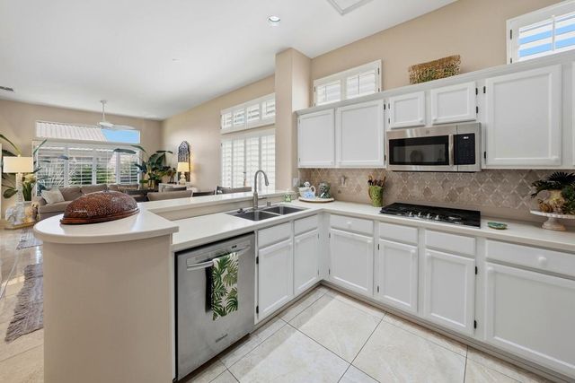 78530 Pleasant Drive, Palm Desert, CA 92211