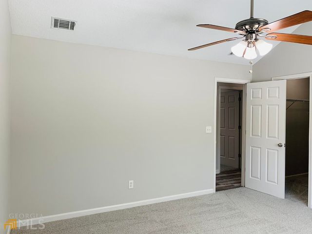 221 Southwind Lane, Newnan, GA 30265