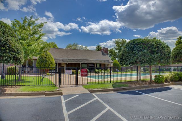 5206 S Harvard Avenue 106, Tulsa, OK 74135