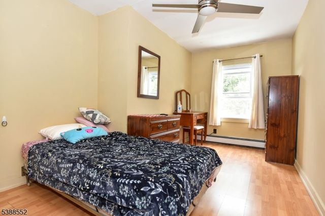 435 Northern Pkwy, Ridgewood Village, NJ 07450