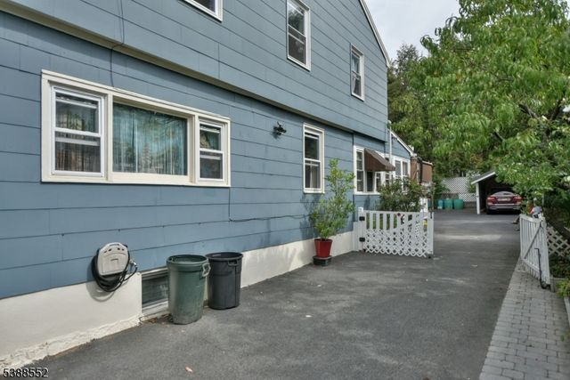 435 Northern Pkwy, Ridgewood Village, NJ 07450