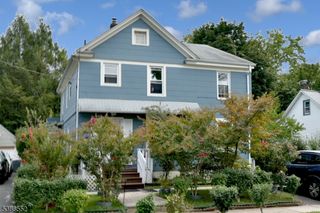 435 Northern Pkwy, Ridgewood Village, NJ 07450