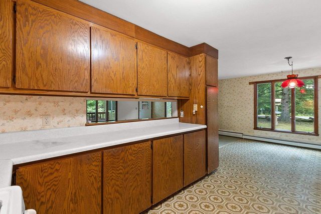 11771 LAURA LANE, Crivitz, WI 54114