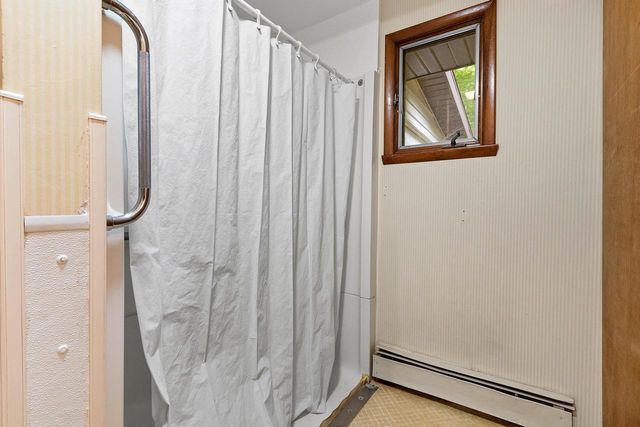 11771 LAURA LANE, Crivitz, WI 54114