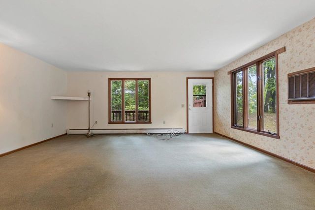 11771 LAURA LANE, Crivitz, WI 54114