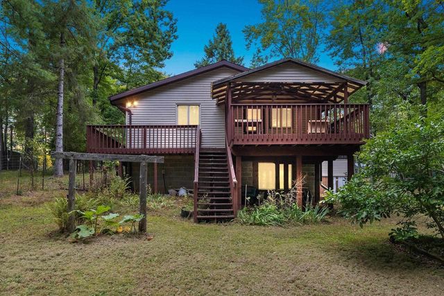 11771 LAURA LANE, Crivitz, WI 54114