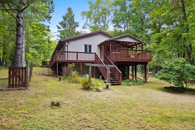 11771 LAURA LANE, Crivitz, WI 54114