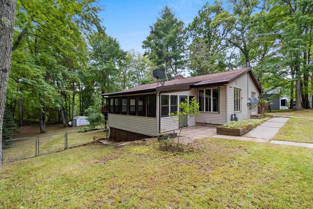 11771 LAURA LANE, Crivitz, WI 54114