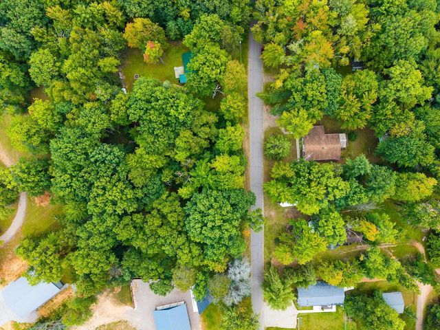 11771 LAURA LANE, Crivitz, WI 54114