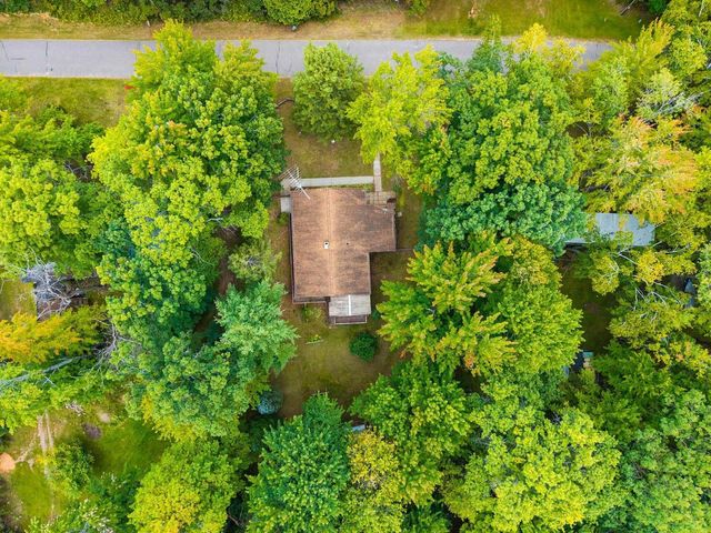 11771 LAURA LANE, Crivitz, WI 54114