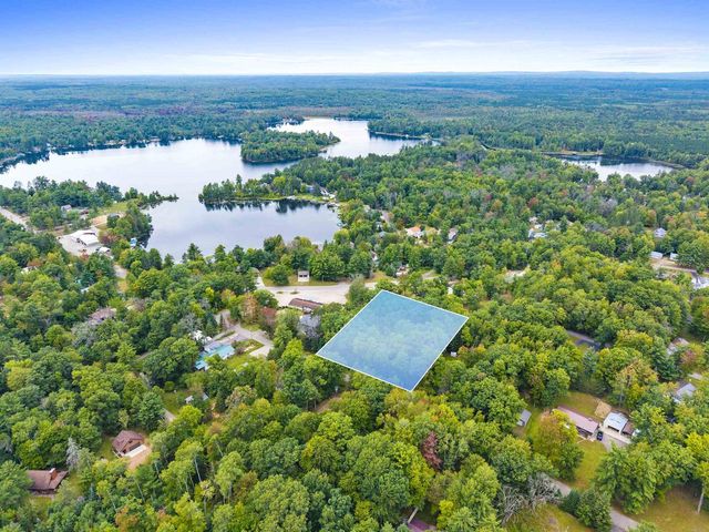 11771 LAURA LANE, Crivitz, WI 54114