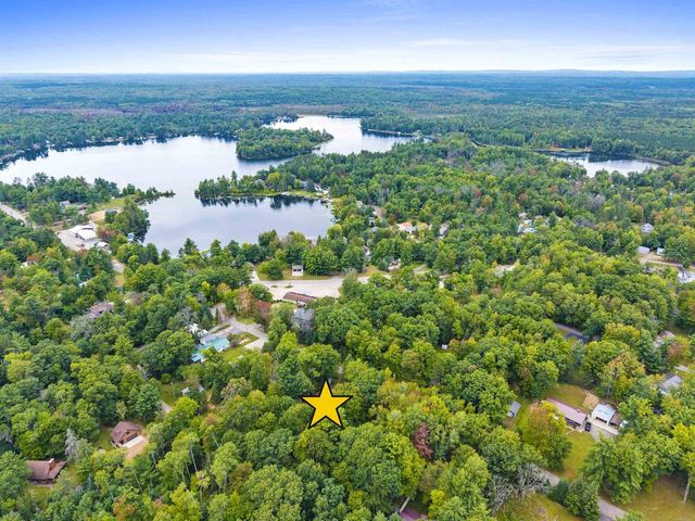 11771 LAURA LANE, Crivitz, WI 54114