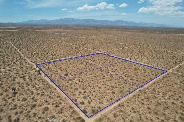 8 Buckeye Avenue, Adelanto, CA 92301
