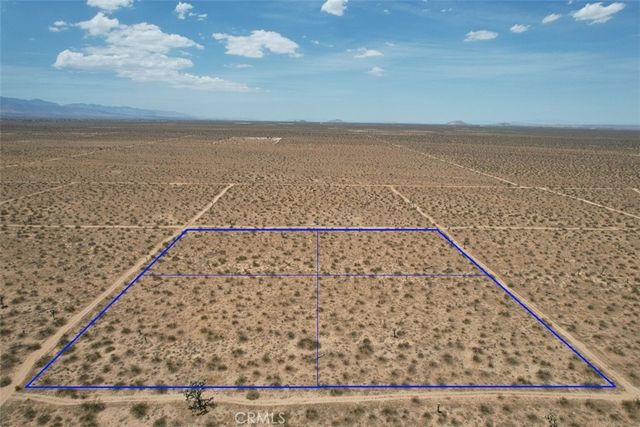 8 Buckeye Avenue, Adelanto, CA 92301