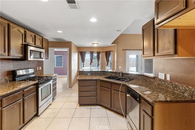 8780 Holly, California City, CA 93505