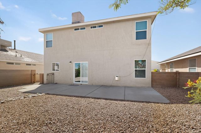 10328 Flagstaff Drive NW, Albuquerque, NM 87114