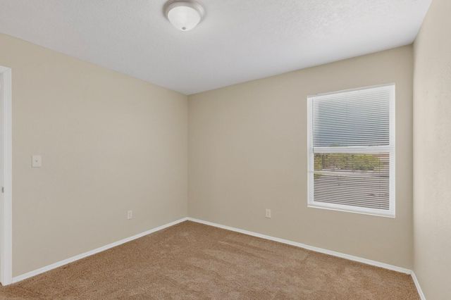 10328 Flagstaff Drive NW, Albuquerque, NM 87114