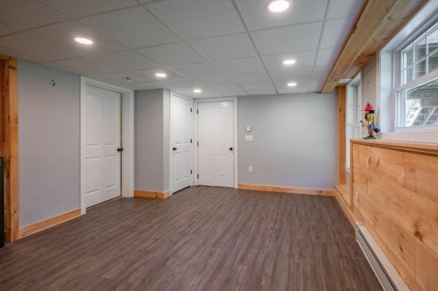 7 N Salem Rd, Hampstead, NH 03841