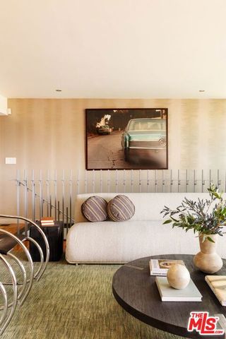 1290 Rancheros Road, Pasadena, CA 91103