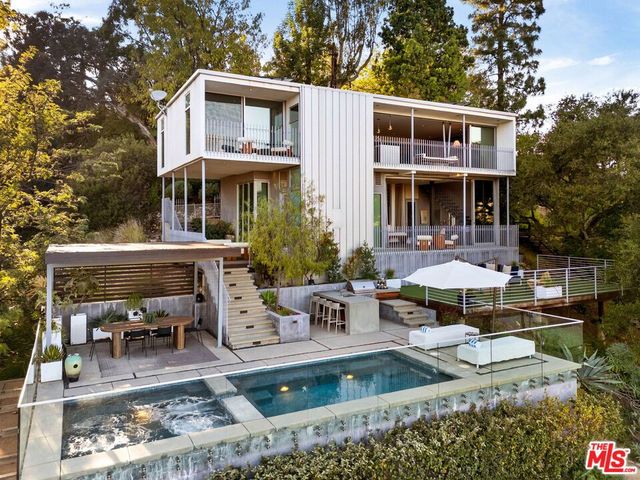 1290 Rancheros Road, Pasadena, CA 91103