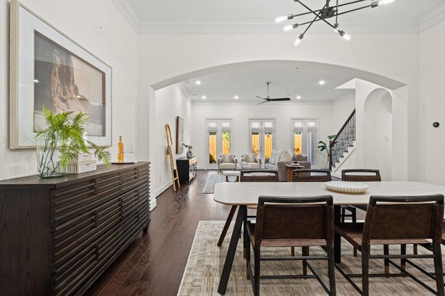 1423 Knox Street, Houston, TX 77007