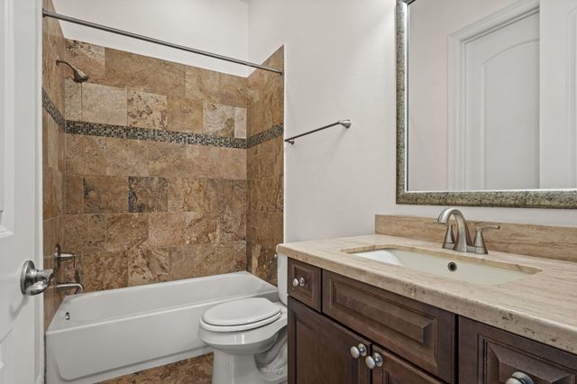 1423 Knox Street, Houston, TX 77007