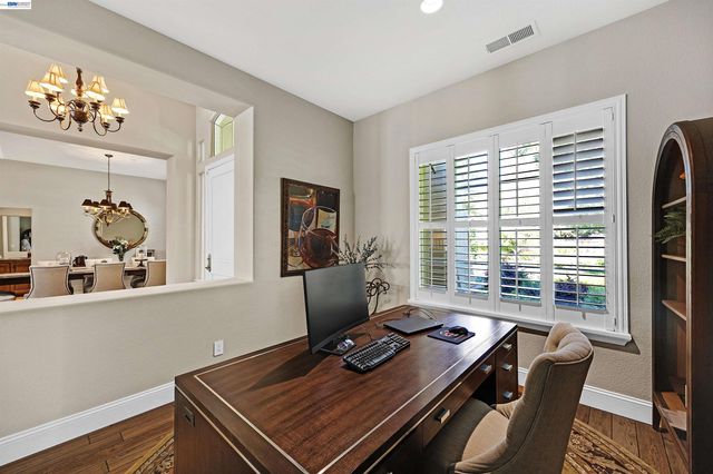 2757 Deer Meadow Dr, Danville, CA 94506