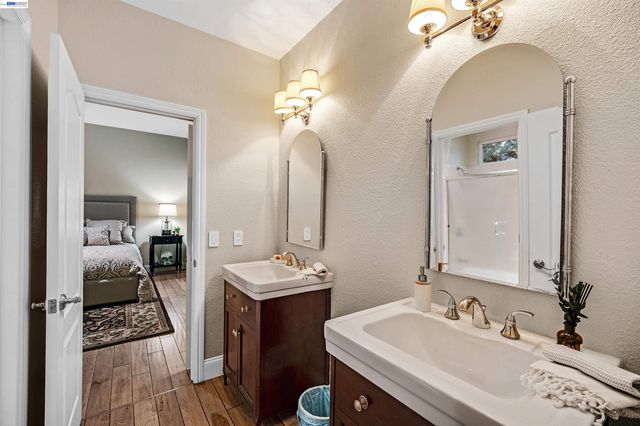 2757 Deer Meadow Dr, Danville, CA 94506