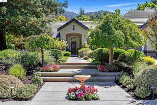 2757 Deer Meadow Dr, Danville, CA 94506
