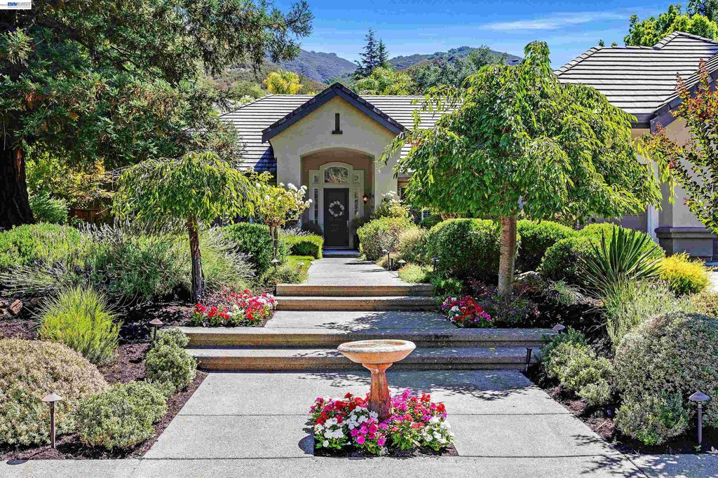 2757 Deer Meadow Dr, Danville, CA 94506