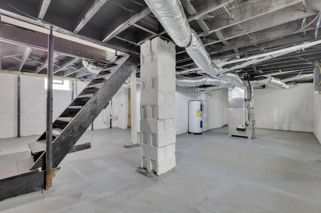 867 E 12th Avenue, Columbus, OH 43211