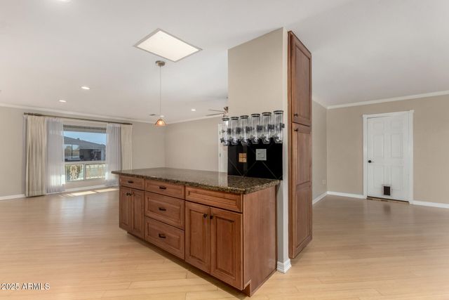 9219 W INDIAN HILLS Drive, Sun City, AZ 85351