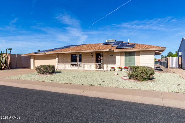 9219 W INDIAN HILLS Drive, Sun City, AZ 85351