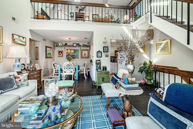 308-B SEDGEFIELD DR, Mount Laurel, NJ 08054