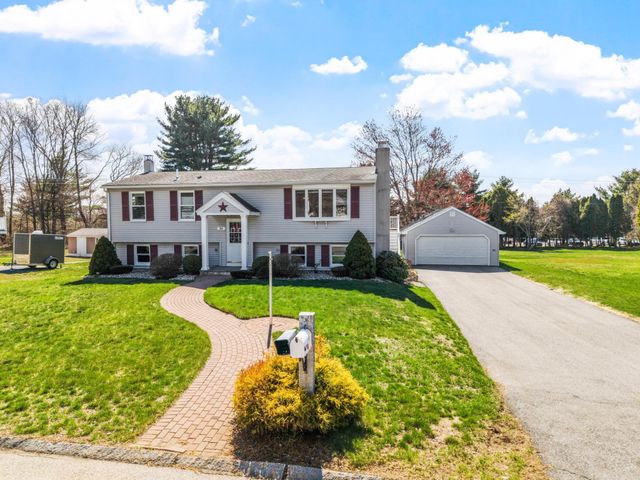 30 Davis Road, Portsmouth, NH 03801