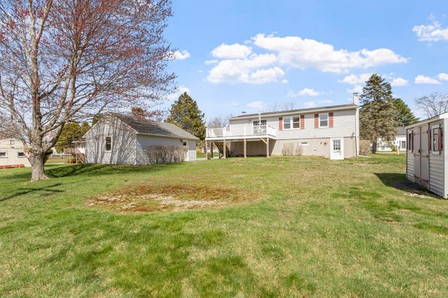 30 Davis Road, Portsmouth, NH 03801