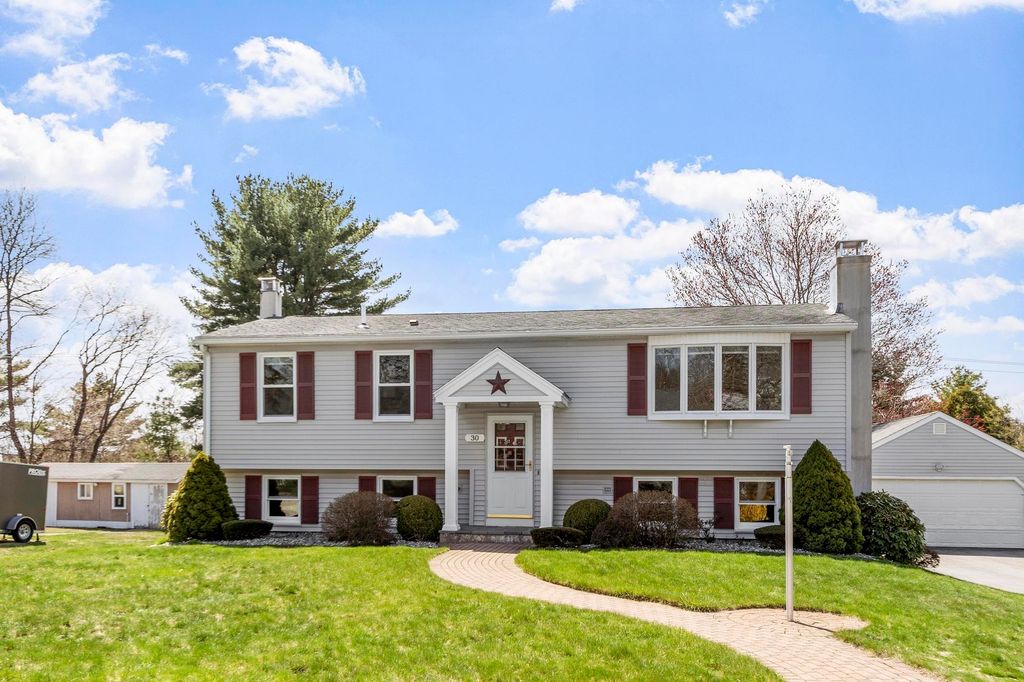 30 Davis Road, Portsmouth, NH 03801