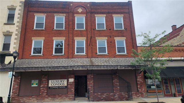 465 Merchant St, Ambridge, PA 15003