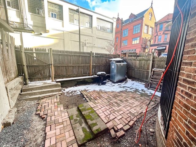 54 Saint Stephens St. 1, Boston, MA 02115