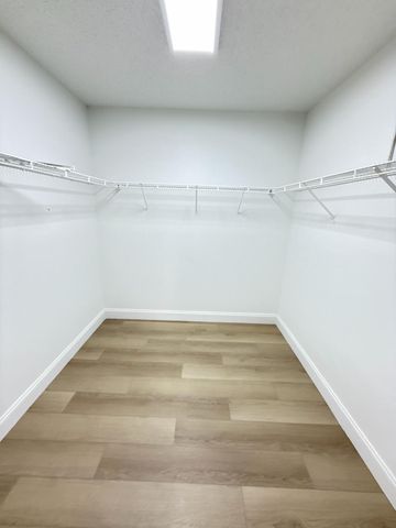2630 W 28th Street, Riviera Beach, FL 33404