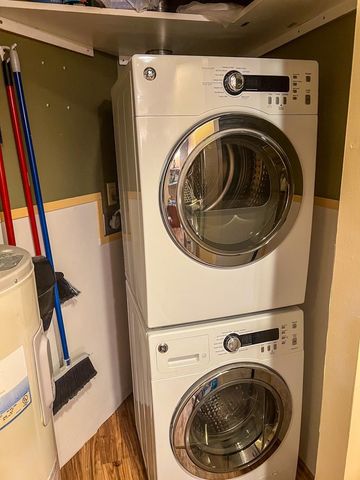 335 Cypress St Apt 3P, Manchester, NH 03103